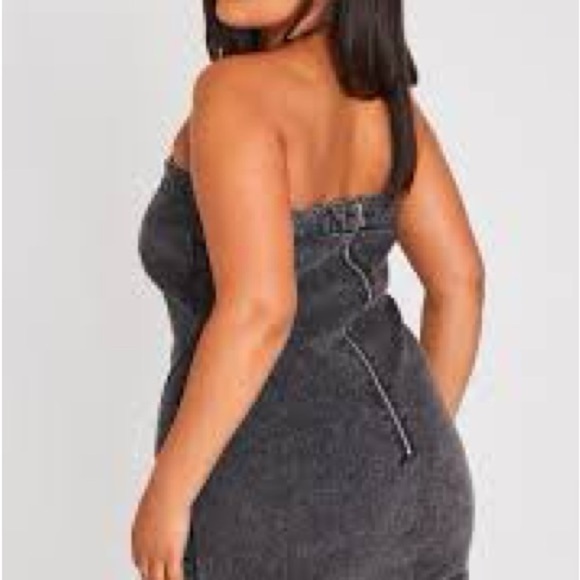 PrettyLittleThing Asymmetrical Denim Washed Black Mini Dress NWT US 6 - Picture 3 of 7